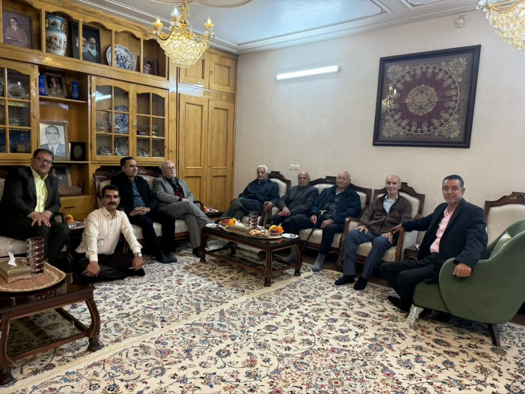 دیدار و عیادت از پیشکسوت_صنعت دامپروری استان اصفهان