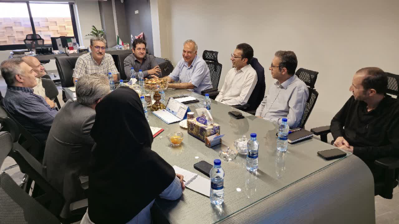 نشست گروه آموزش اتحادیه دامداران اصفهان با هدف توانمندسازی فعالان صنعت دامپروری برگزار شد